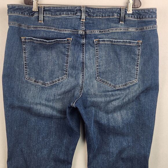 Lane Bryant Jeans Mid Rise Super Stretch Bootcut Women Plus 24R Blue Distressed - Picture 10 of 16